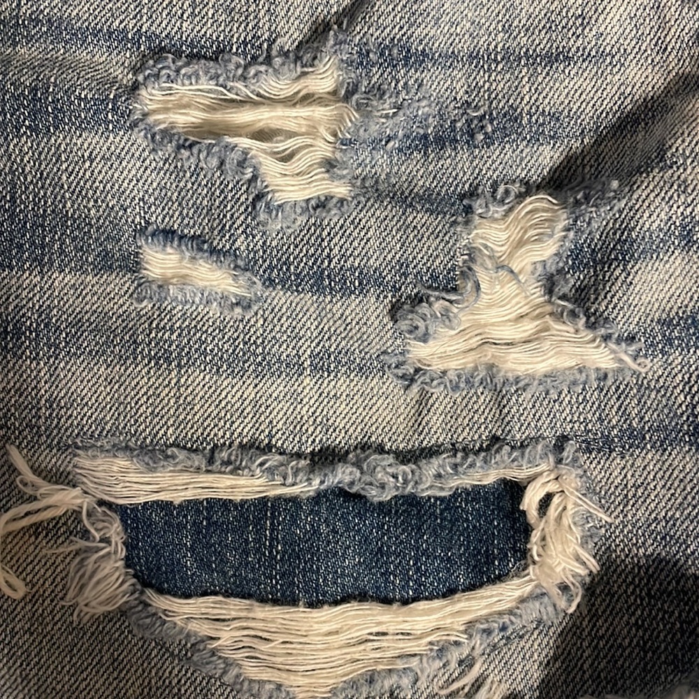 Shorts - Picture 6 of 8